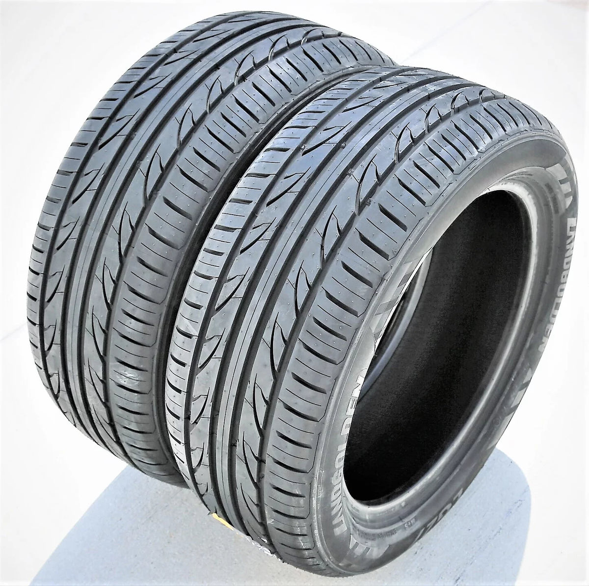 215/45ZR18 89W High Performance Tire B248273