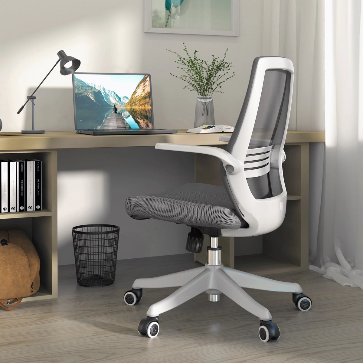 Gray Ergonomic Mesh Office Chair with Lumbar Support T392