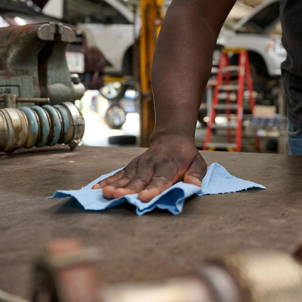 Blue Shop Towels V1710