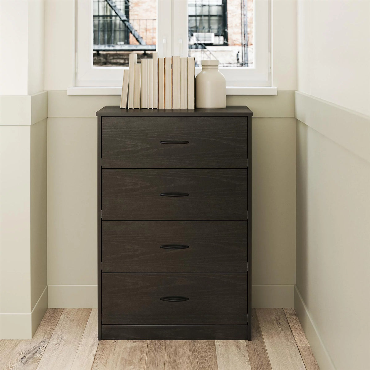 Black Oak 4 Drawer Dresser H387