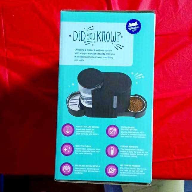 Black Cat Feeder F827