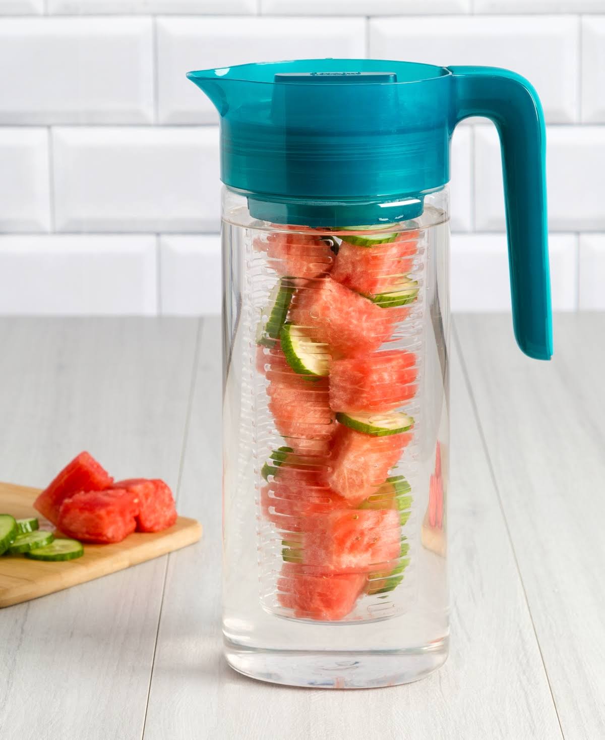 2.25-Qt. Infusion Pitcher P820780